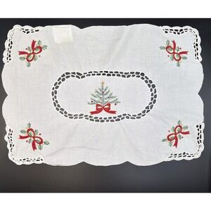 Christmas Placemat 8pc Set Vintage Poinsettia Cut Work Embroidery Crochet Cotton